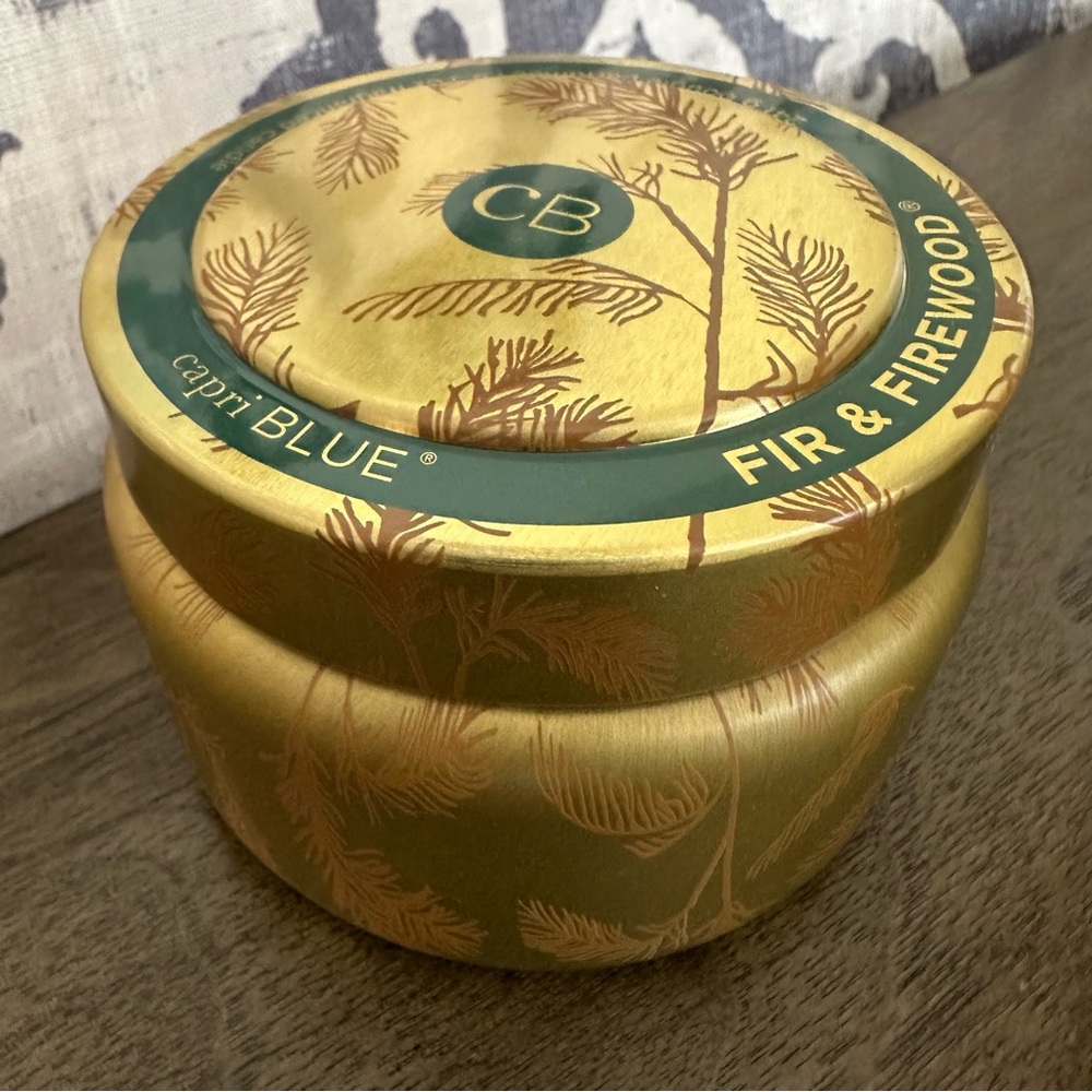 NWT Anthropologie Capri Blue Woody Fir & Firewood Tin Candle - Picture 3 of 8